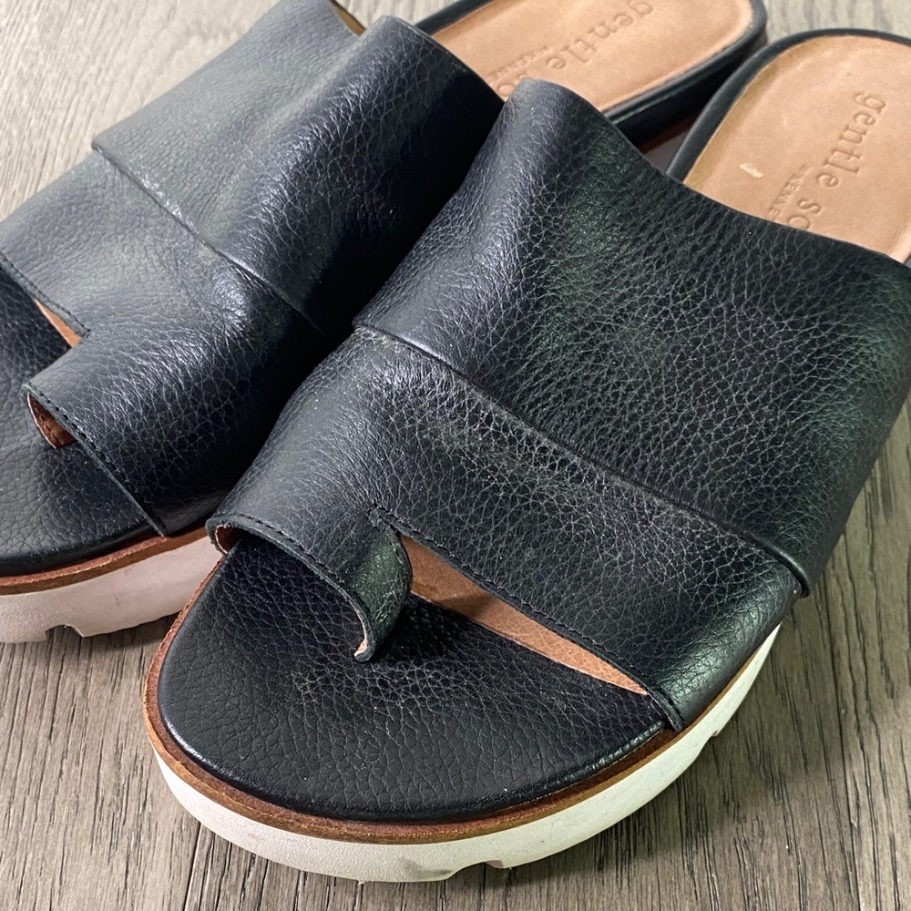 Gentle Souls By Kenneth Cole Black Leather Slide Sandals Women’s Size 8 - Picture 8 of 11